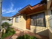 CASA UN PISO REMODELADA 3D 1B VILLA ALEMANA