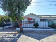 Casa de Un Piso Completamente Solida, 4 Dormitorios, 1...