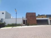CASA DE UN PISO CON JARDIN AMPLIO EN FRACC ATRAS PLAZA...
