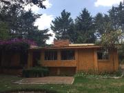 casa de un piso, en calle cerrada