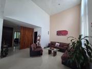 Casa de un solo nivel en Bosques de Santa Anita