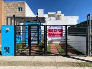 Casa de un solo nivel en renta – cómoda, práctica y bien...