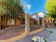 CASA DE UNA PLANTA A LA VENTA EN CAMPOS ELÍSEOS✨...
