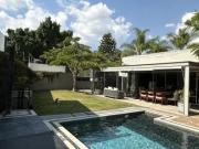 Casa de una planta con alberca propia y 3 recámaras