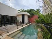 CASA DE UNA PLANTA CON ALBERCA UBICADA CANARIAS CONKAL