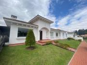 CASA DE UNA PLANTA DE VENTA EN SANGOLQUI HDA SANTA CLARA