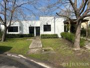 CASA DE UNA PLANTA EN ALQUILER EN EL BARRIO CERRADO LA...