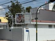 CASA DE UNA PLANTA EN CHAPALITA PARA OFICINA O CONSULTORIOS