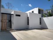 Casa de una planta en Cholul, entrega inmediata