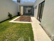 casa de una planta en privada residencial con amenidades...