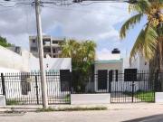 Casa de una planta en Renta en Montes de Amé