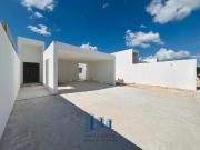 Casa de una planta en venta con 4 habitaciones y cuarto...