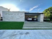 Casa de una planta en venta con vista al cenote en el...