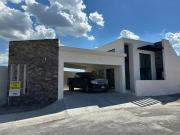 CASA DE UNA PLANTA EN VENTA EN FRACC. CONDESA REJON II