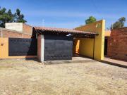 CASA DE UNA PLANTA EN VENTA EN LOMAS DE COMANJILA