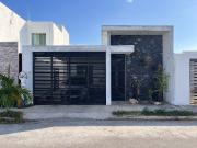 Casa de una planta en venta en Los Héroes