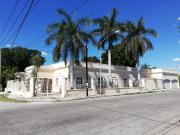 Casa De Una Planta En Venta o Renta Para Oficinas,...