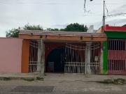 Casa de una planta para remodelar en venta en San Sebastián