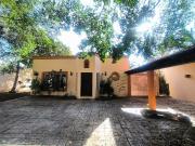 CASA EN RENTA DE UNA PLANTA TIPO HACIENDA EN SANTA...