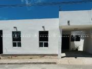 CASA DE UNA PLANTA TOTALMENTE REMODELADA, EN...