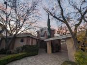 casa de una planta y linda área social en residencial... casa de una planta y linda área social en residencial...