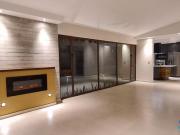 Casa de UNA SOLA PLANTA con Carriles de Nado en VENTA o...