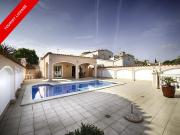 Casa de una sola planta en el canal ancho 170m² Empuriabrava