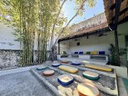 CASA DE USO MIXTO EN ESQUINA EN SANTIAGO, CENTRO DE MÉRIDA