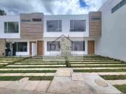 VENDO CASA DE VENTA 3 DORMITORIOS 2 GARAJES