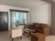 Casa en Venta con Alberca y 3 Recámaras — Precio de...