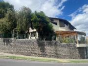 Casa de Venta con espectacular ubicación en Bellavista,...