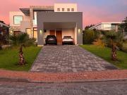 Casa de venta, de lujo, sector Hilacril, Tumbaco