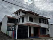 Casa de venta en Chaltura, 4 habitaciones