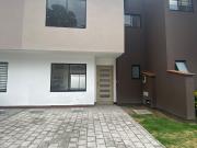 Casa de venta en Conocoto de oportunidad como nueva $106.000