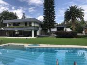 Casa de venta en Cumbayá, sector Colegio Menor
