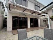 CASA DE VENTA EN KM 1.5 SAMBORONDON URB LAS RIBERAS