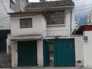 Casa de venta en la calle Reina Victoria Quito