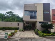 Casa de venta en la Urbanización Belo Horizonte, Vía a...