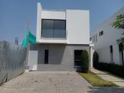 Casa de venta en la Urbanización La Costa Samborondón,... Casa de venta en la Urbanización La Costa Samborondón,...