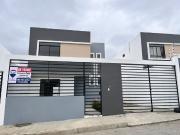 Casa De Venta En Manta Zona Norte De Manabí