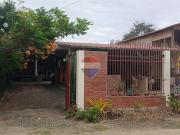 Casa de venta en playa san jacinta
