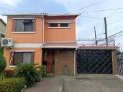 Casa de venta en Samanes 5, Conjunto Cerrado, 3 dormitorios