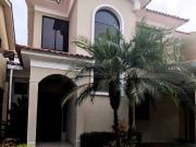 Casa de venta en Samborondón