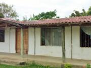 Casa de Venta en Tonsupa Barrio Paz Y Progreso Calle G