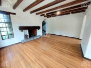 CASA DE VENTA EN TUMBACO