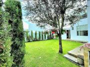 Casa de venta en Tumbaco urb La Viña