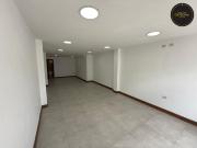 Local de venta en Universidad De Cuenca – código:21866