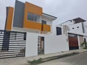 casa de venta en urbanizacion manta azul zona sur