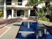 casa de venta Laguna Club