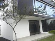 VENTA CASA MINIMALISTA SECTOR TACURI ENTRE NAYÓN Y TANDA...